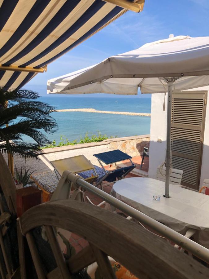 Anzio A Picco Sul Mare! Lejlighed Eksteriør billede