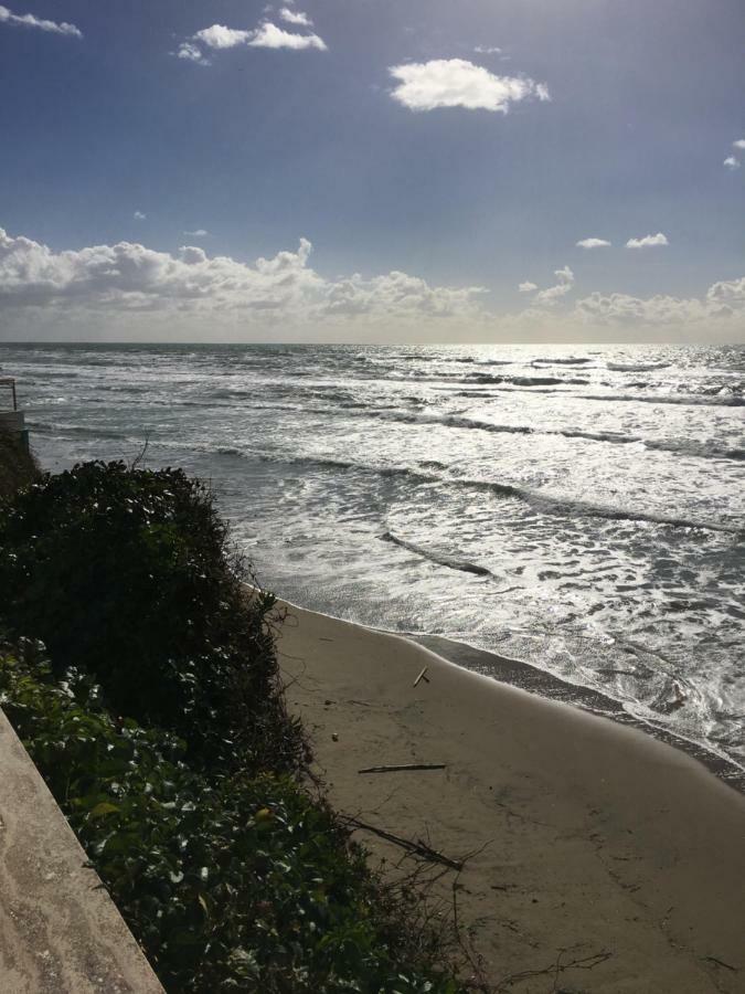 Anzio A Picco Sul Mare! Lejlighed Eksteriør billede